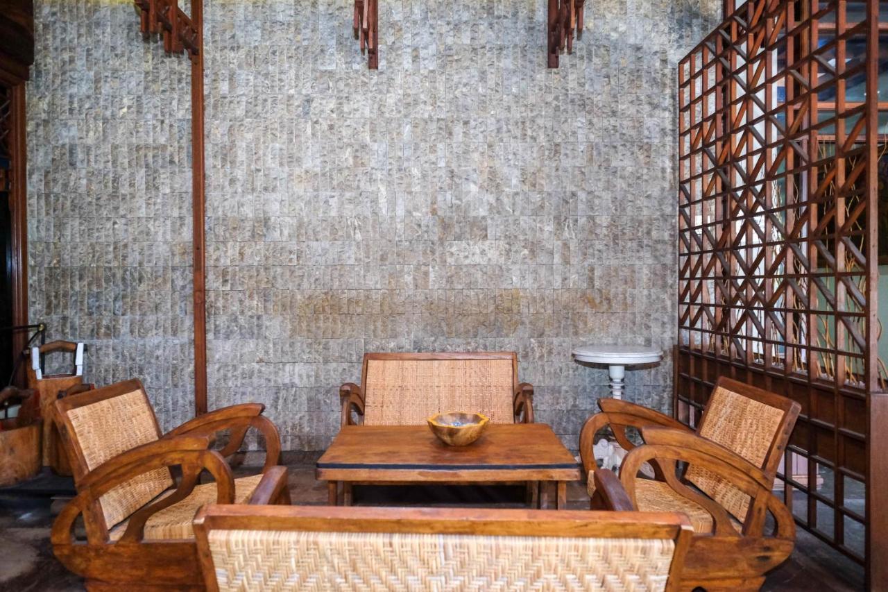 Urbanview Hotel Syariah Wisnugraha By Reddoorz Yogyakarta Exteriér fotografie