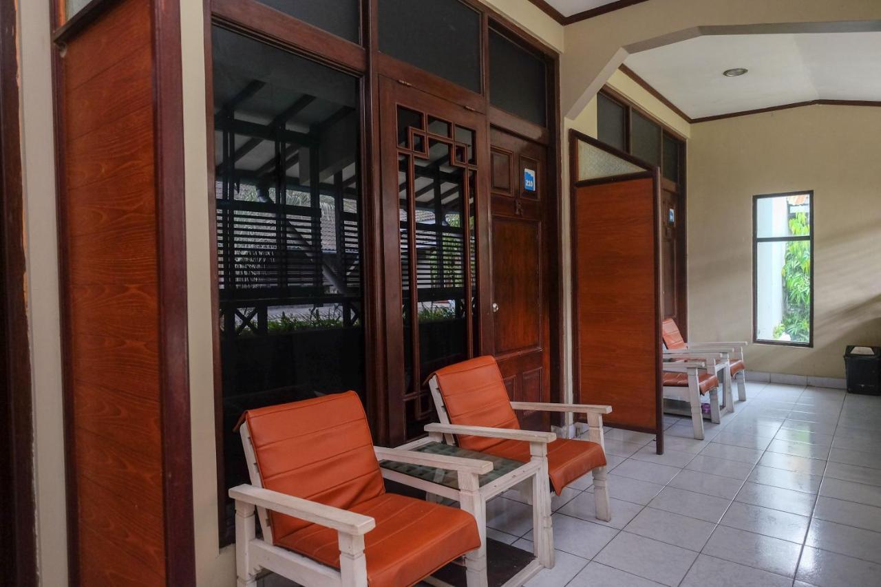 Urbanview Hotel Syariah Wisnugraha By Reddoorz Yogyakarta Exteriér fotografie