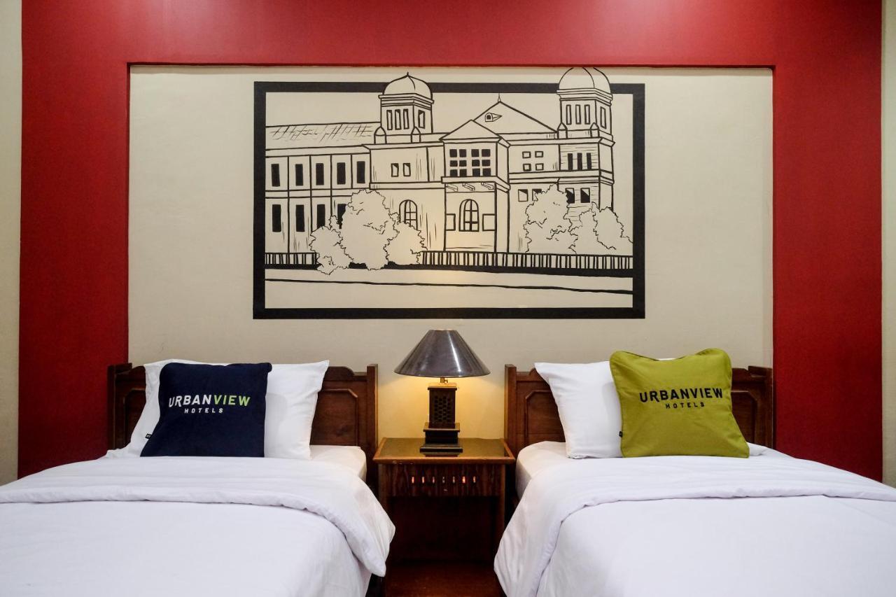 Urbanview Hotel Syariah Wisnugraha By Reddoorz Yogyakarta Exteriér fotografie