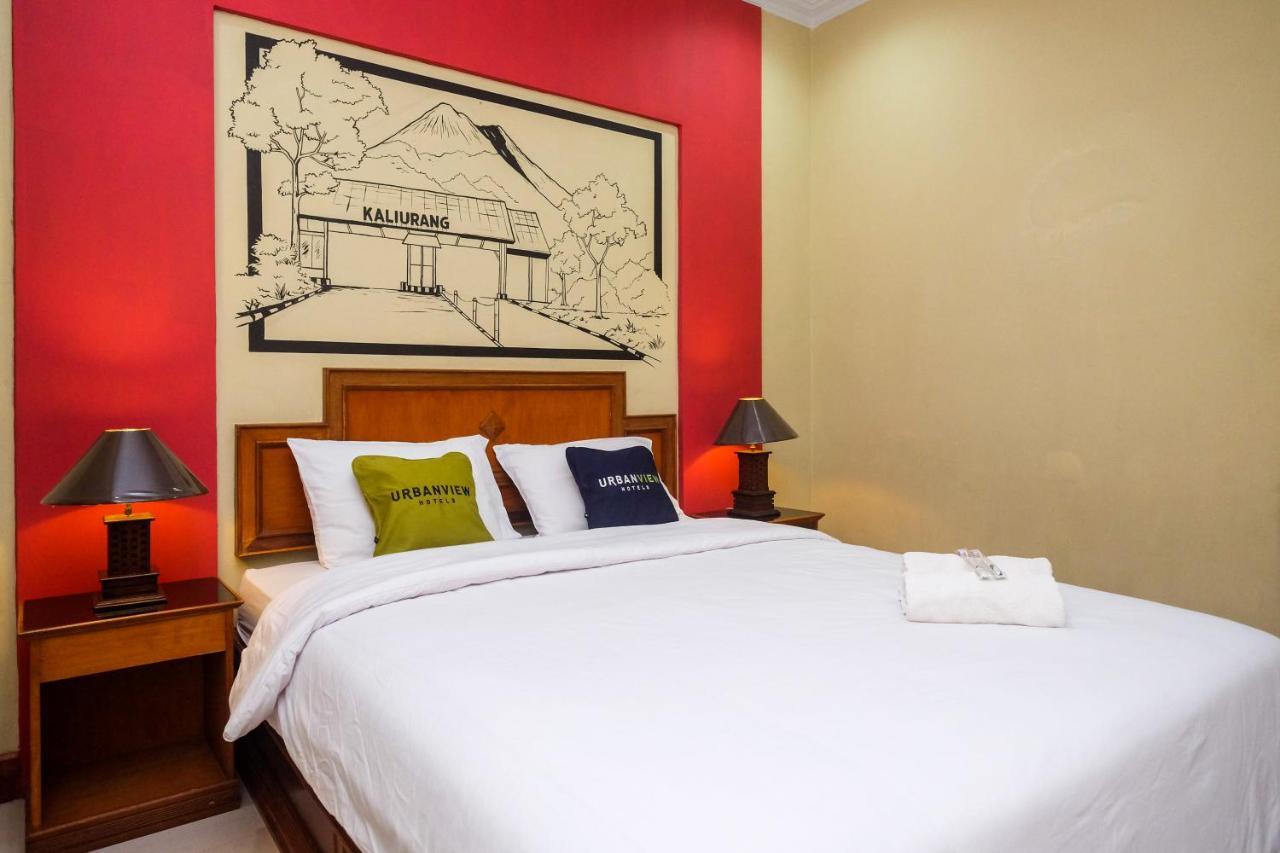 Urbanview Hotel Syariah Wisnugraha By Reddoorz Yogyakarta Exteriér fotografie