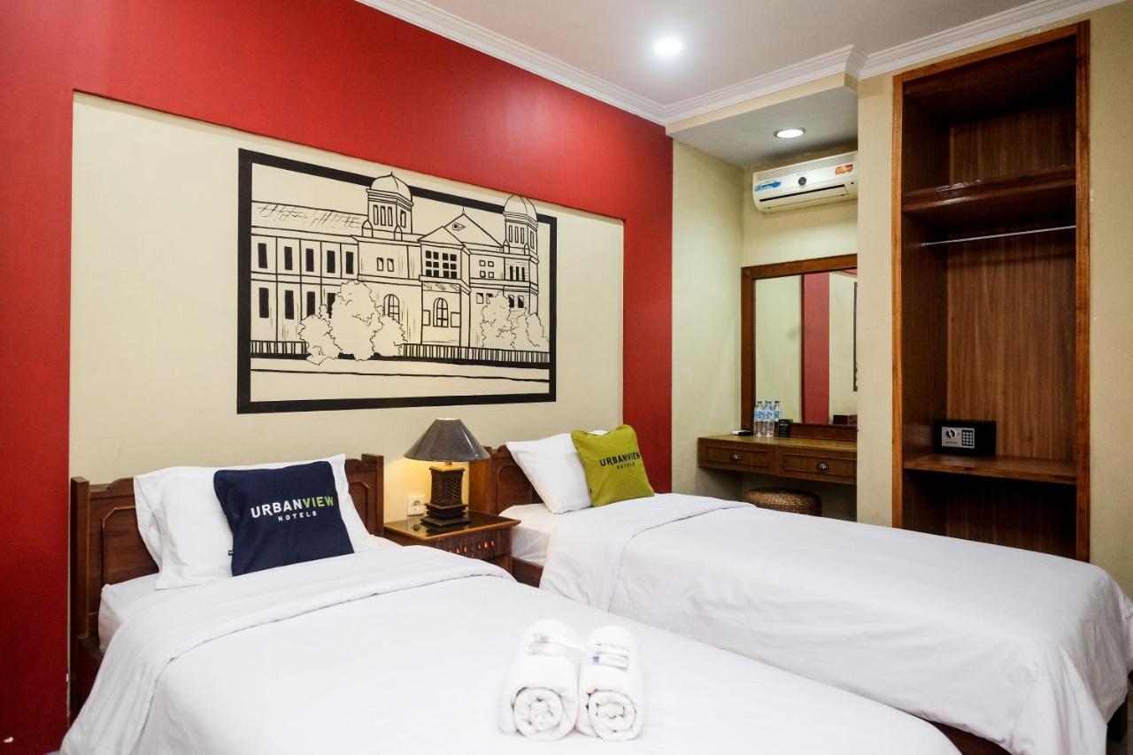Urbanview Hotel Syariah Wisnugraha By Reddoorz Yogyakarta Exteriér fotografie