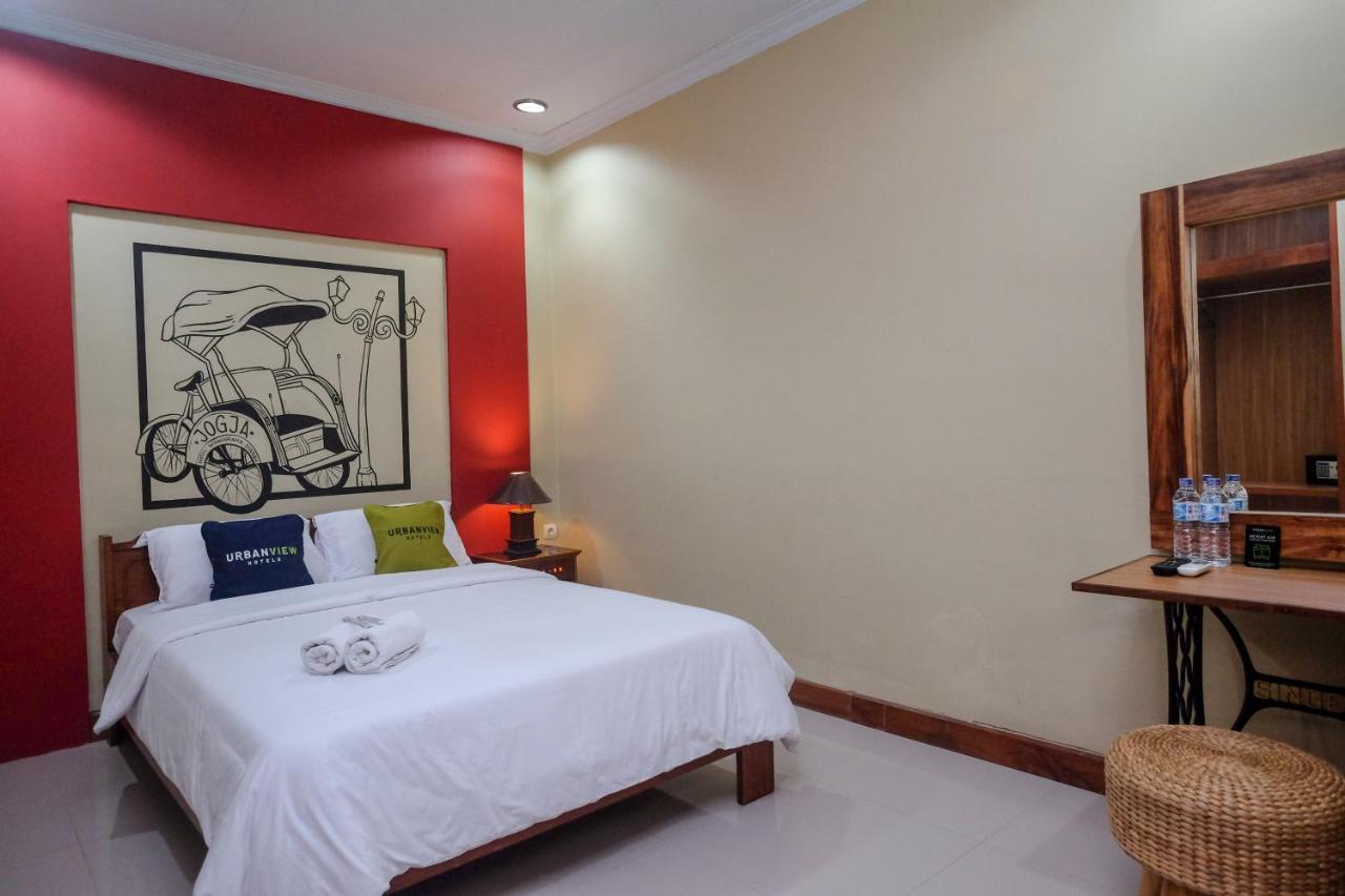 Urbanview Hotel Syariah Wisnugraha By Reddoorz Yogyakarta Exteriér fotografie