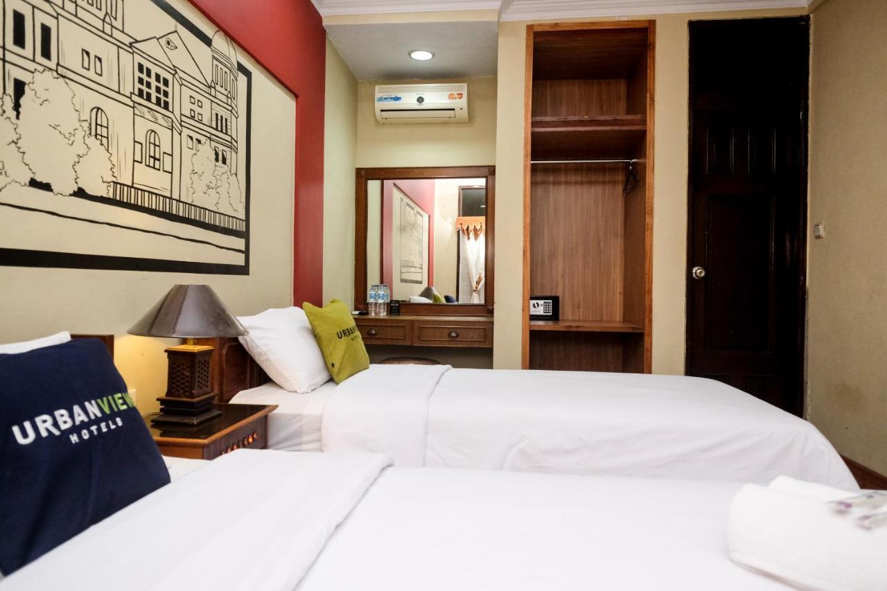 Urbanview Hotel Syariah Wisnugraha By Reddoorz Yogyakarta Exteriér fotografie